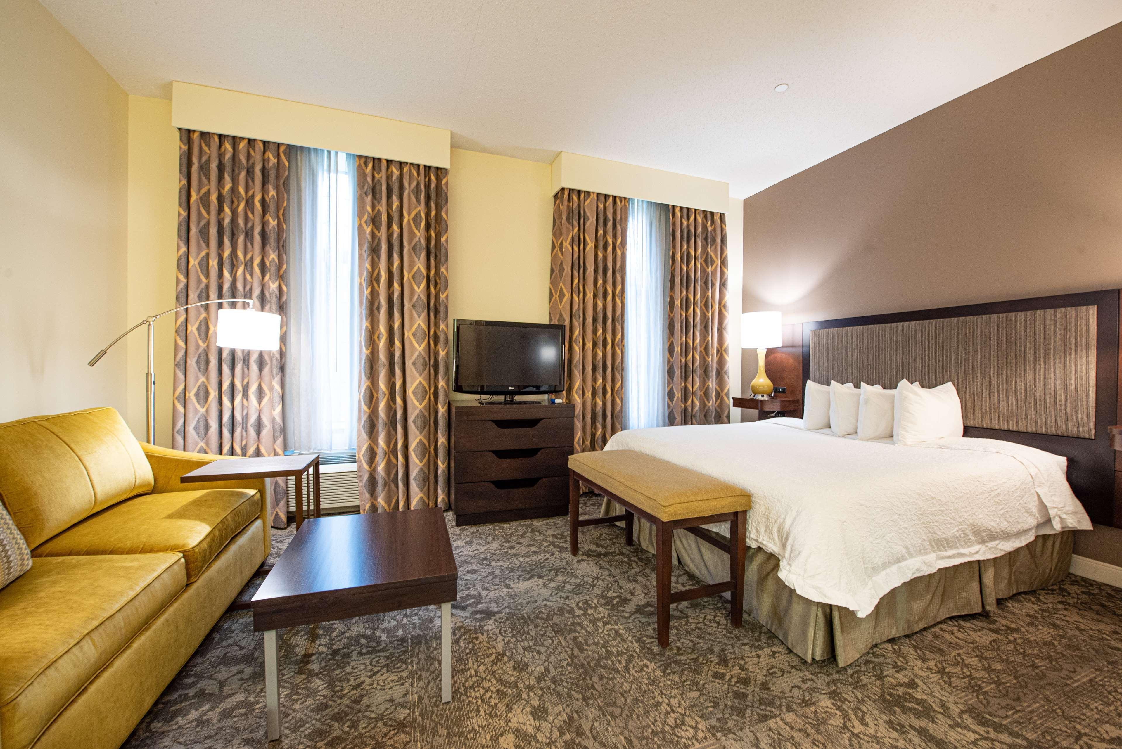 Hampton Inn & Suites By Hilton - Rockville Centre Eksteriør bilde