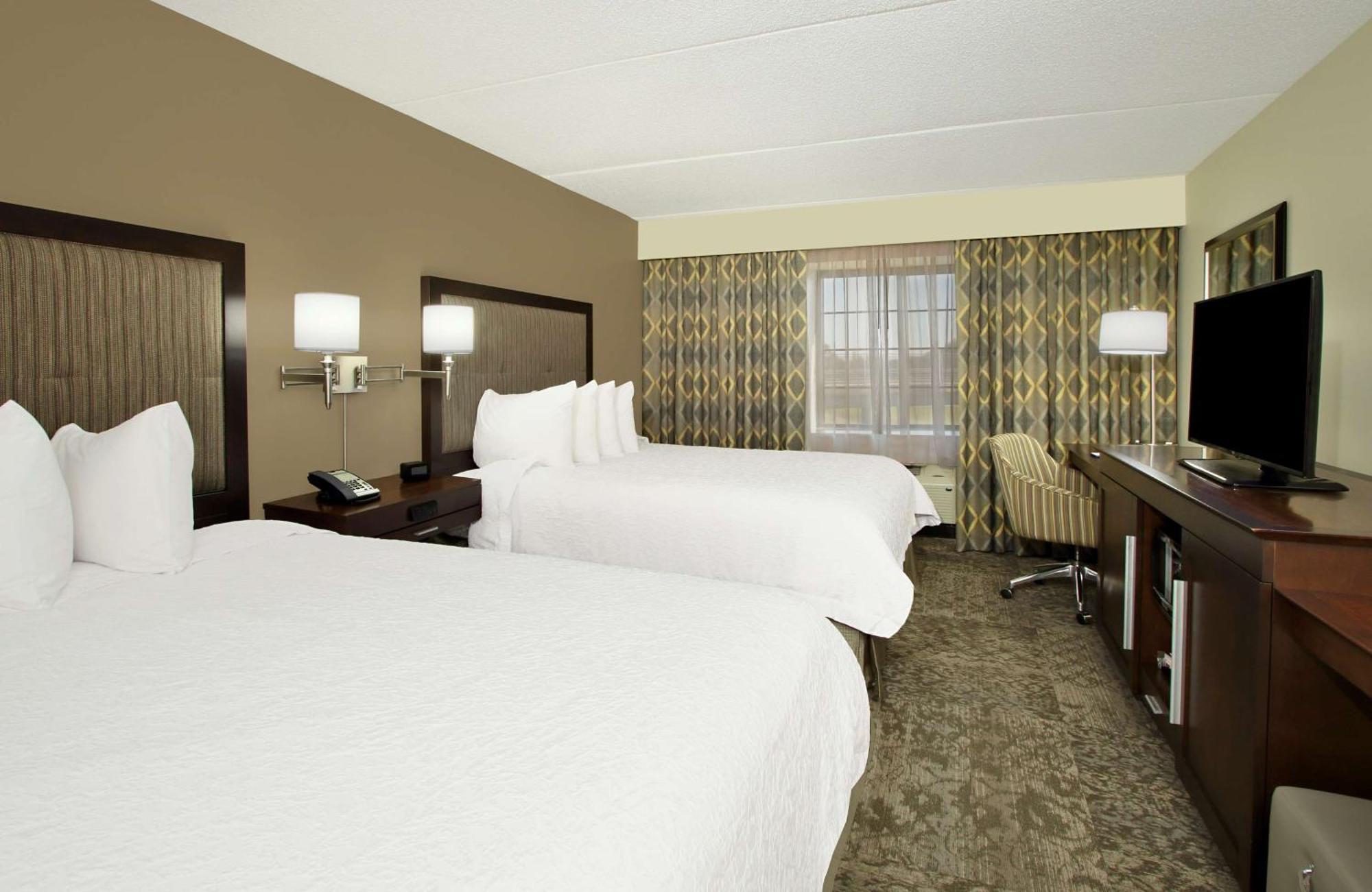 Hampton Inn & Suites By Hilton - Rockville Centre Eksteriør bilde