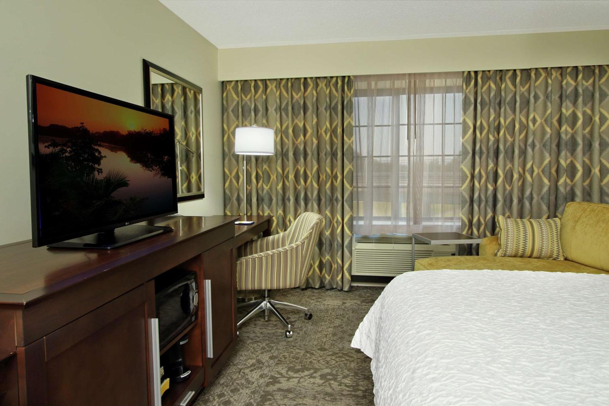 Hampton Inn & Suites By Hilton - Rockville Centre Eksteriør bilde