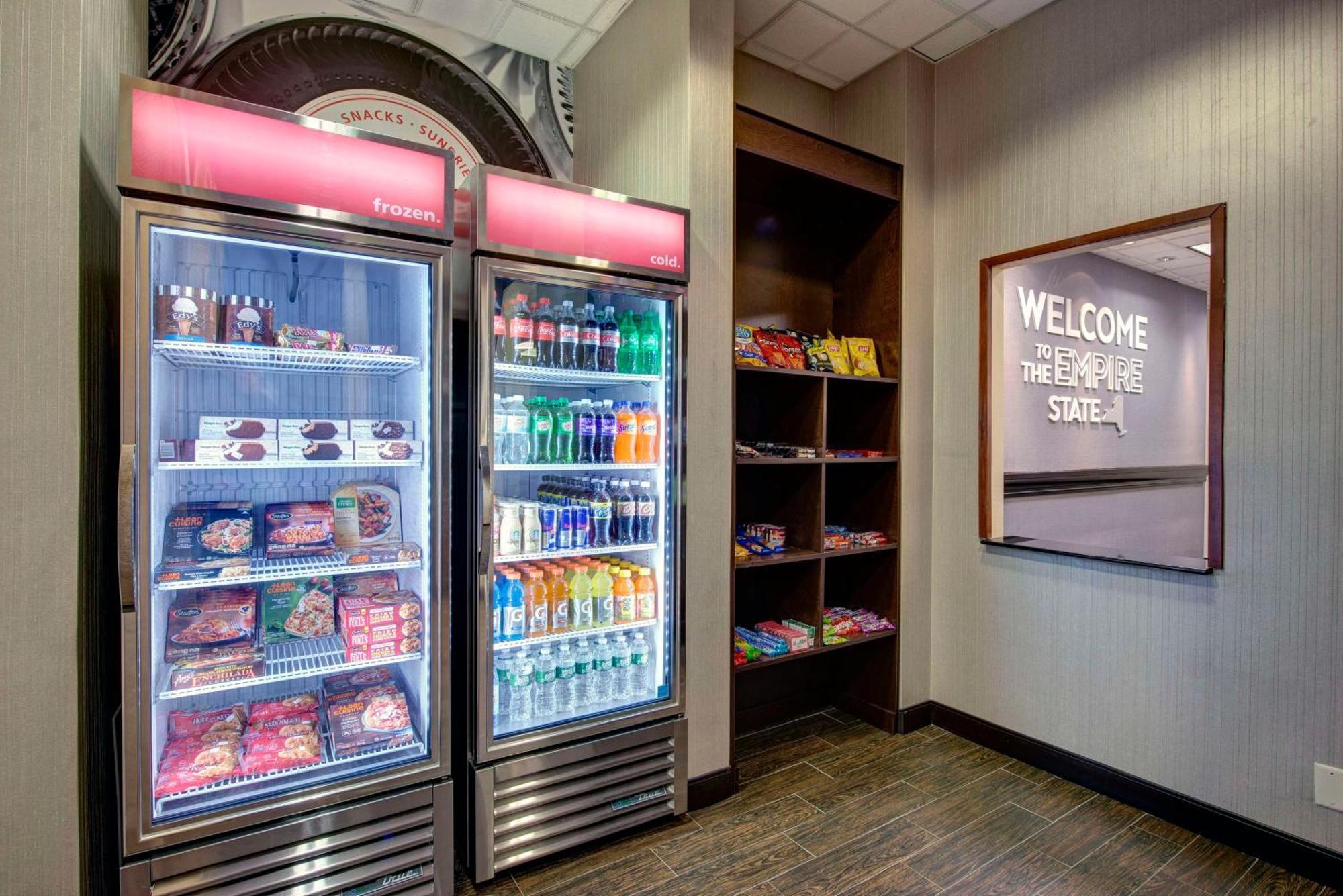 Hampton Inn & Suites By Hilton - Rockville Centre Eksteriør bilde