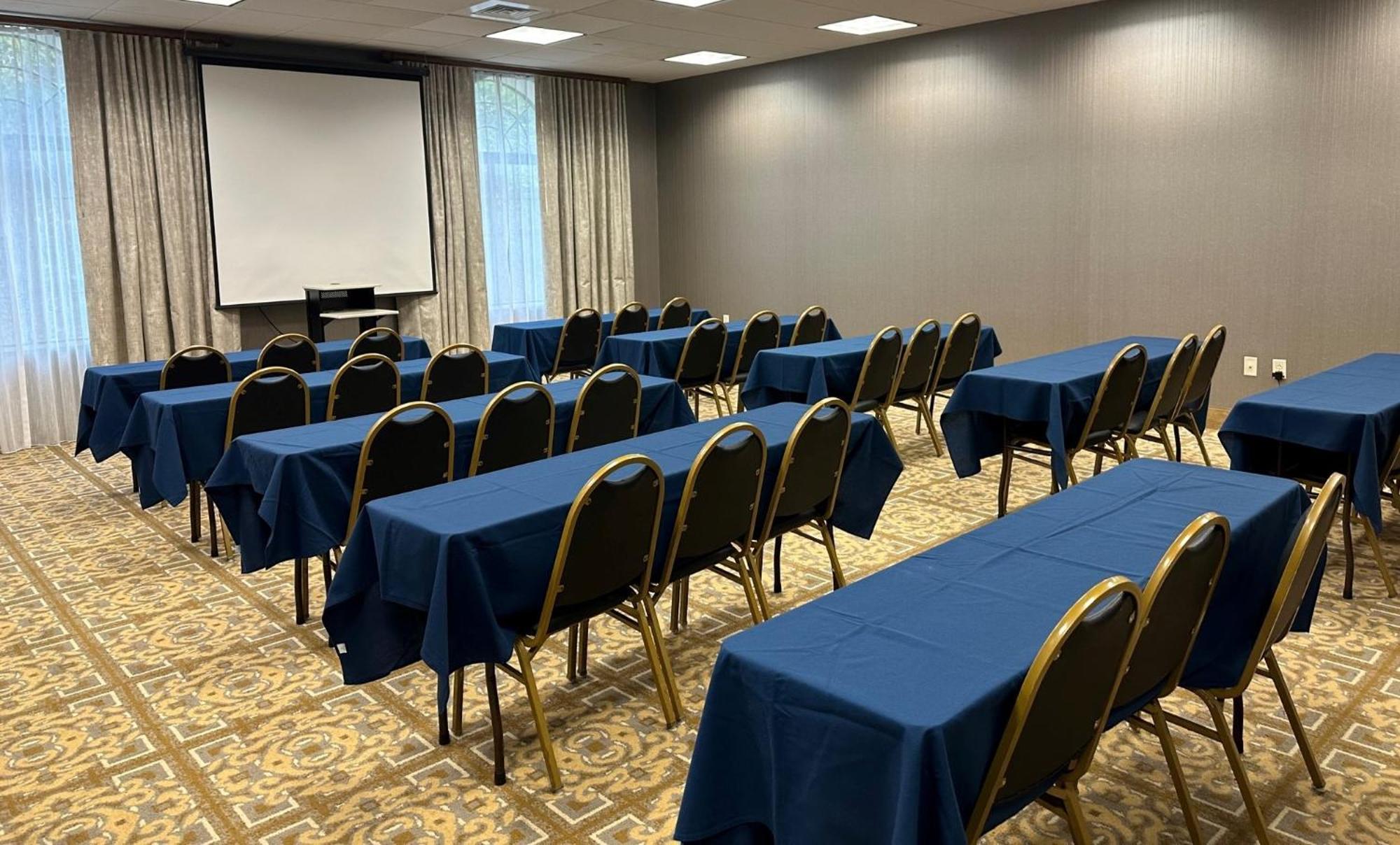Hampton Inn & Suites By Hilton - Rockville Centre Eksteriør bilde