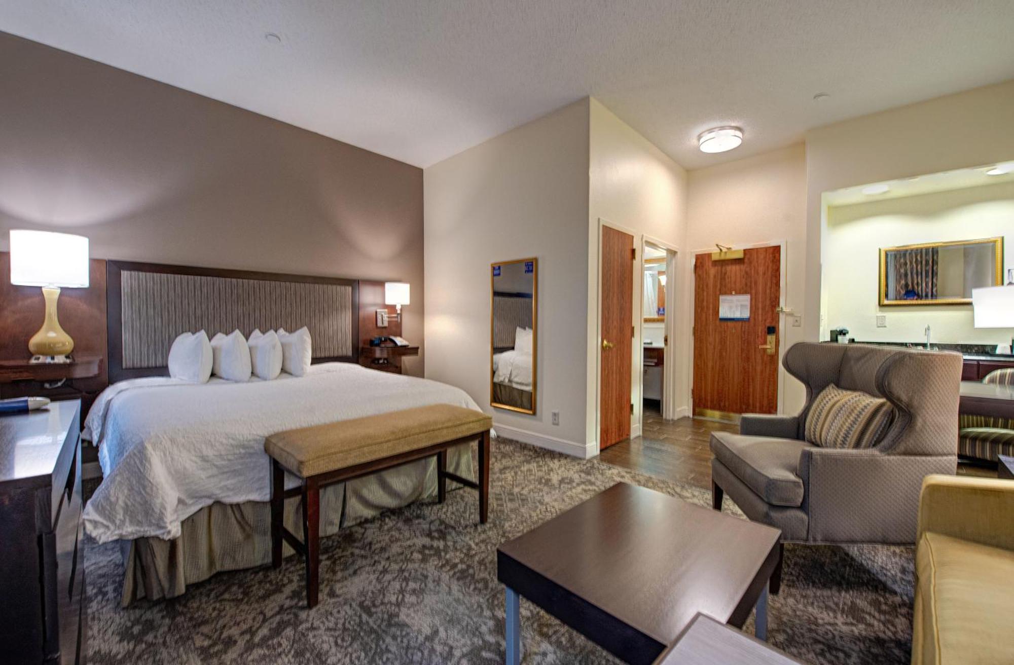 Hampton Inn & Suites By Hilton - Rockville Centre Eksteriør bilde