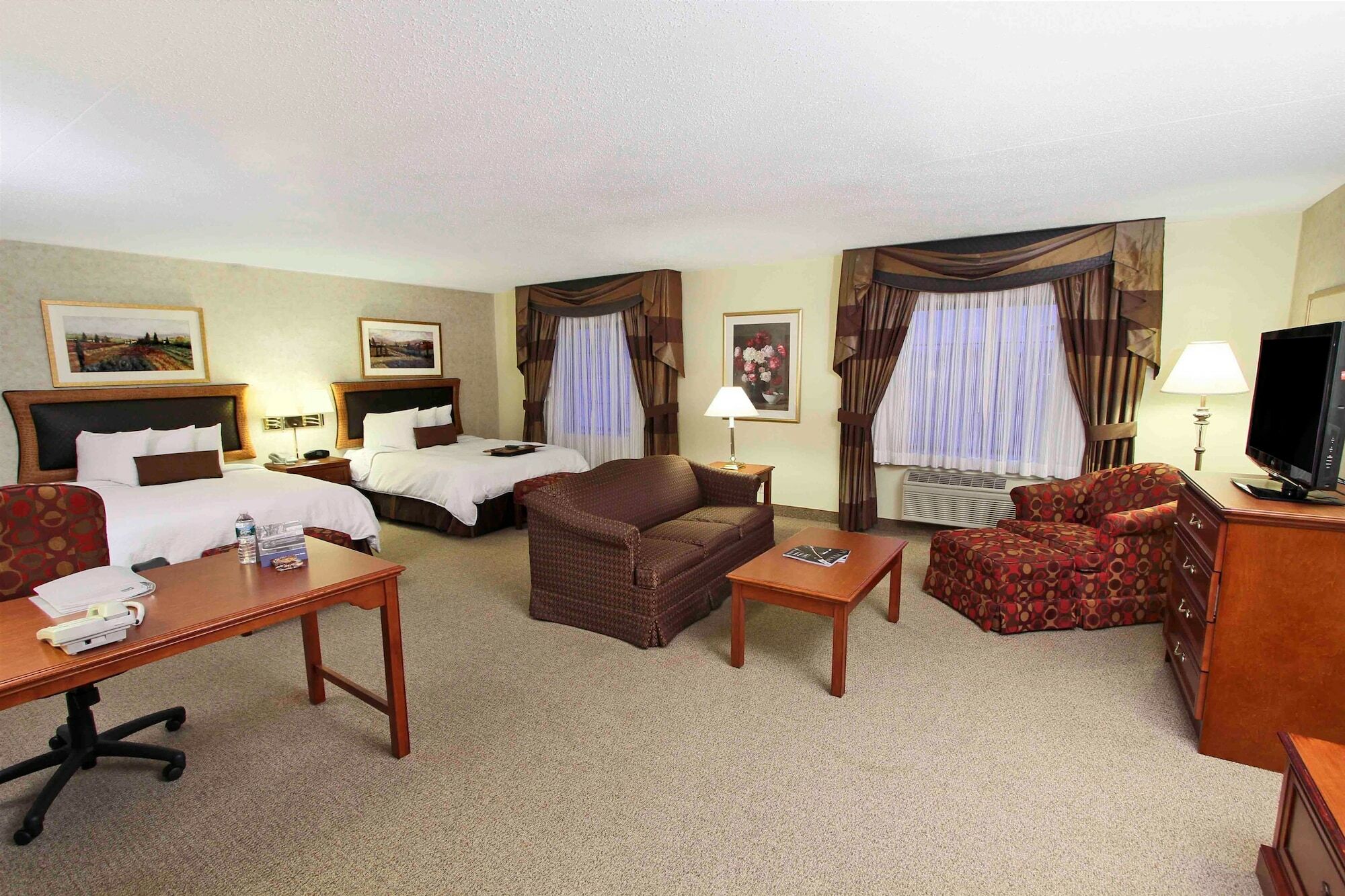 Hampton Inn & Suites By Hilton - Rockville Centre Rom bilde